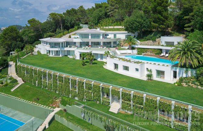 6 (Must See) Luxury French Coastal Properties For Sale 3 hh-10031911-1