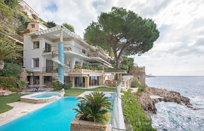 6 (Must See) Luxury French Coastal Properties For Sale 7 hh-9863844-1