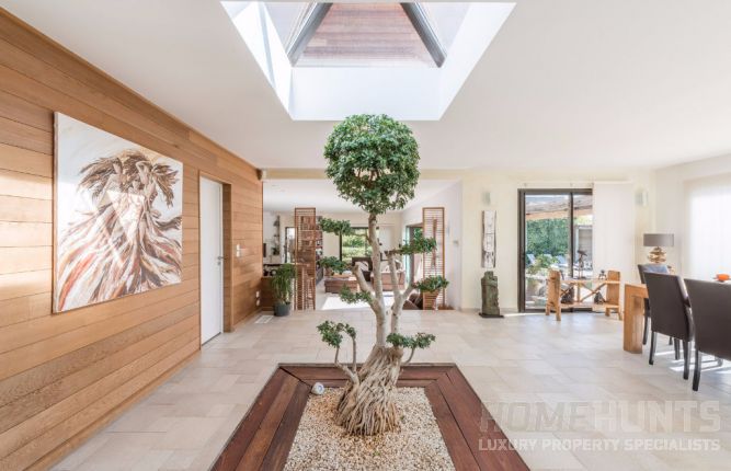 8 Essential Interior Design Trends in Luxury French Property 3 8 Essential Interior Design Trends in Luxury French Property 3