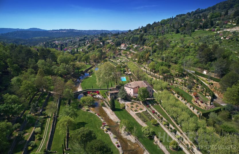 Lifting the curtain on the hottest properties in Grasse 2