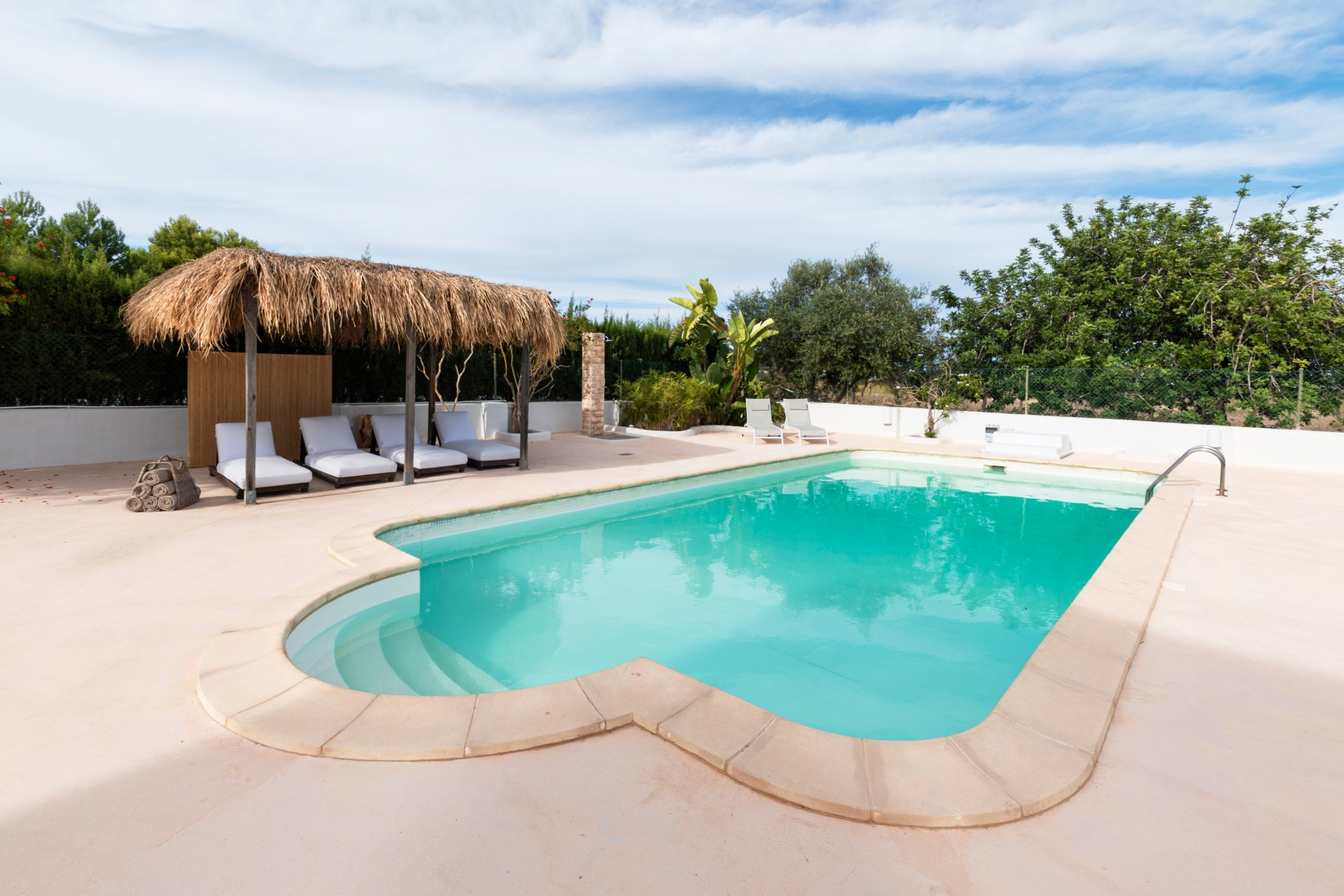 4 Bedroom Villa/House in Ibiza 8
