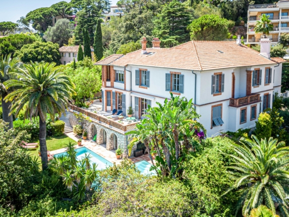 8 Bedroom Villa/House in Cannes 2
