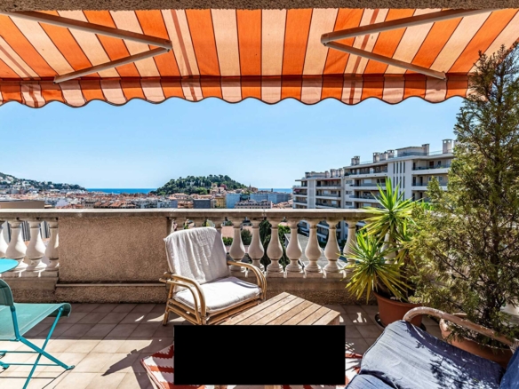 3 Bedroom Apartment in Nice - City 36