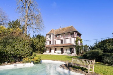 8 Bedroom Villa/House in Rueil-malmaison 36
