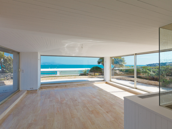 3 Bedroom Apartment in Cap D Antibes 28