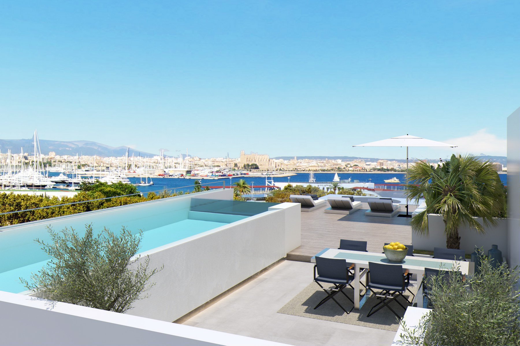 3 Bedroom Apartment in Paseo Maritimo 2