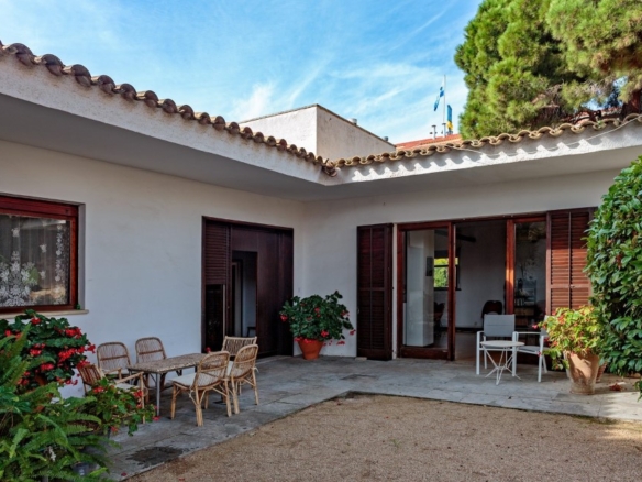 5 Bedroom Villa/House in Sant Feliu De Guixols 10
