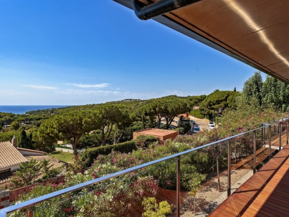 4 Bedroom Villa/House in Calonge 32