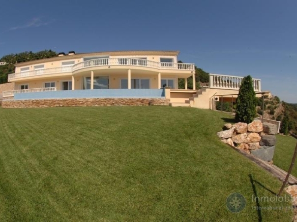 10 Bedroom Villa/House in Platja D'aro 32