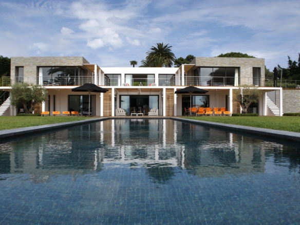7 Bedroom Villa/House in Cap D Antibes 24