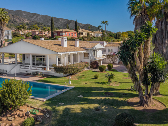 7 Bedroom Villa/House in Marbella 32