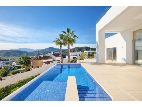 4 Bedroom Villa/House in Benahavís 20