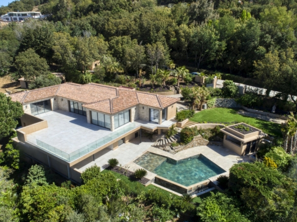 6 Bedroom Villa/House in Grimaud 18