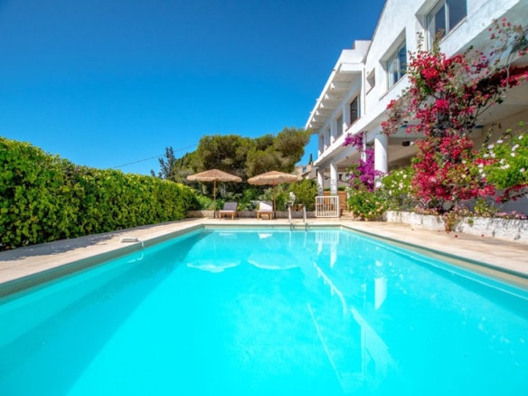 10 Bedroom Villa/House in Les Issambres 14