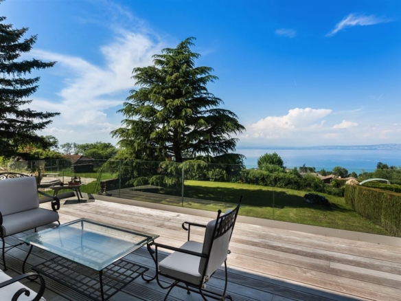 5 Bedroom Villa/House in Evian Les Bains 32