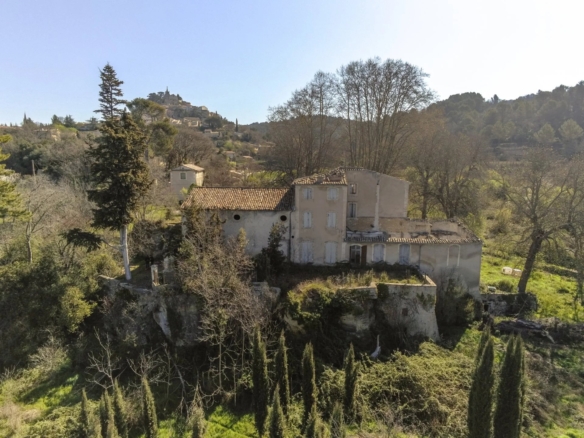 Castle/Estates in Bonnieux 34