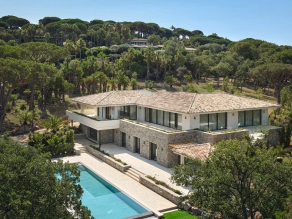 5 Bedroom Villa/House in Saint Tropez 16