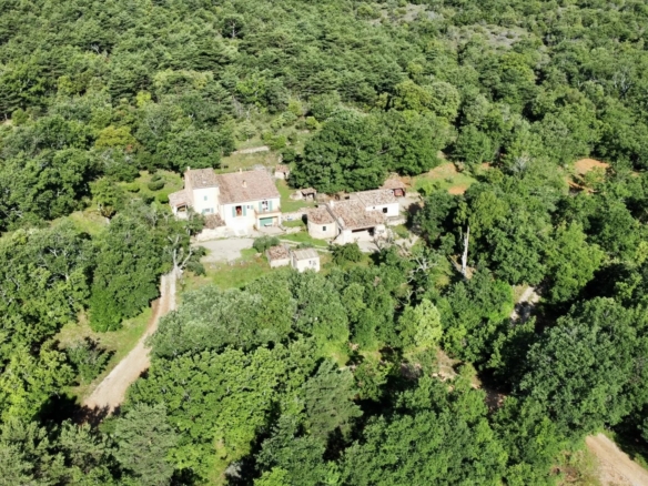 5 Bedroom Villa/House in Bauduen 26