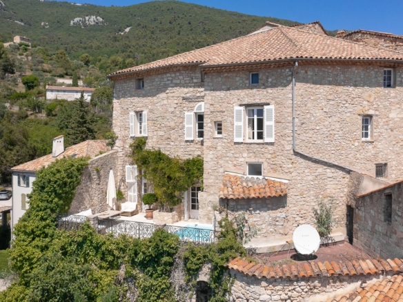 7 Bedroom Castle/Estates in Seillans 18