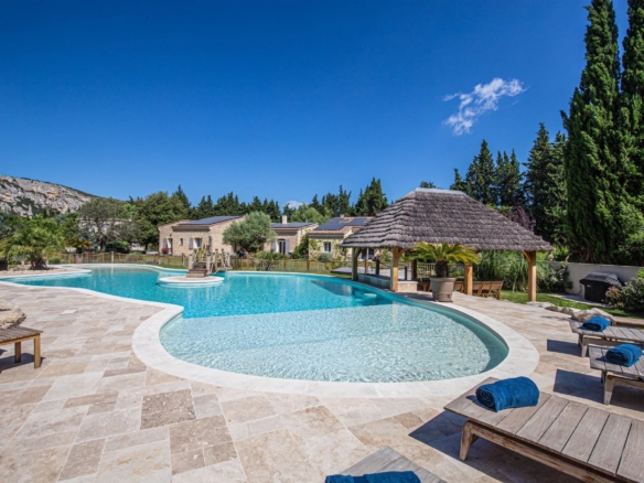 5 Bedroom Villa/House in Plan D Orgon 30