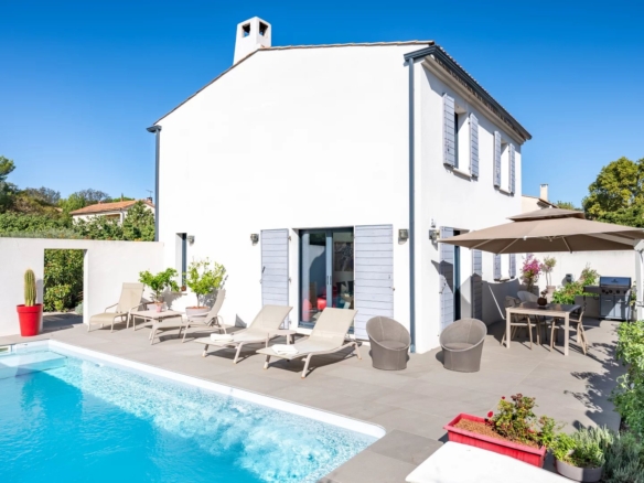 4 Bedroom Villa/House in Maussane Les Alpilles 20