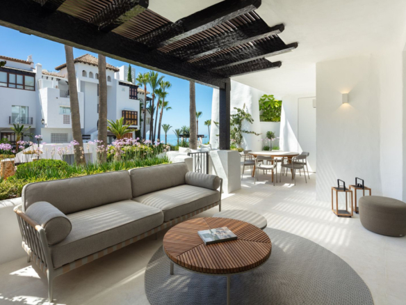 3 Bedroom Apartment in Marbella 2
