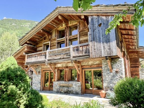 6 Bedroom Chalet in Chamonix 28