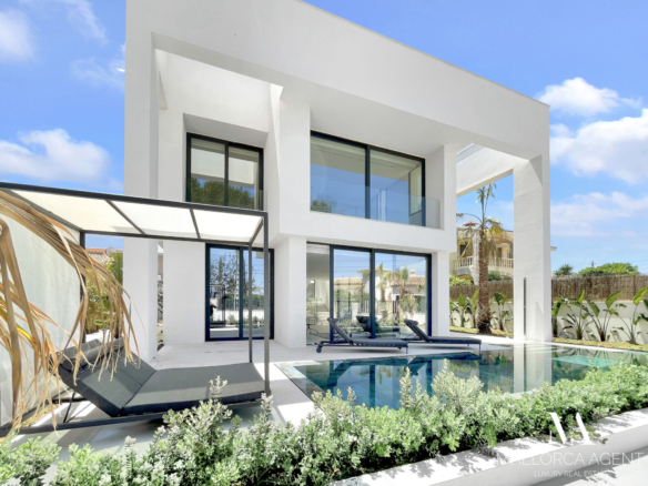 3 Bedroom Villa/House in El Toro 28