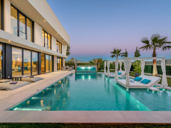 5 Bedroom Villa/House in Santa Ponsa 32