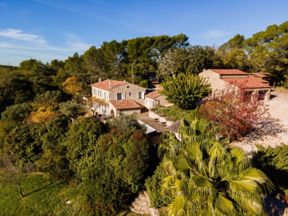 8 Bedroom Villa/House in Le Luc 4