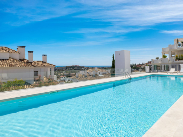 7 Bedroom Apartment in Nueva Andalucía 2