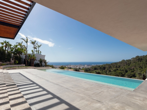4 Bedroom Villa/House in Ibiza 28