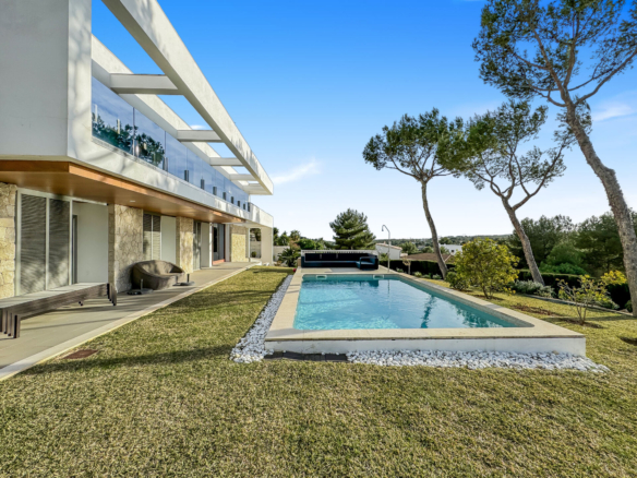 5 Bedroom Villa/House in Calvia 14