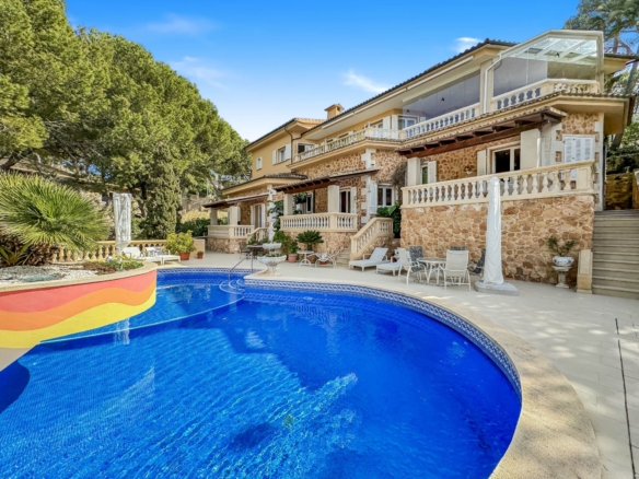 4 Bedroom Villa/House in Costa De La Calma 36