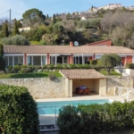4 Bedroom Villa/House in Montauroux 5