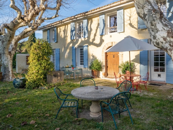 8 Bedroom Villa/House in Aix En Provence 14