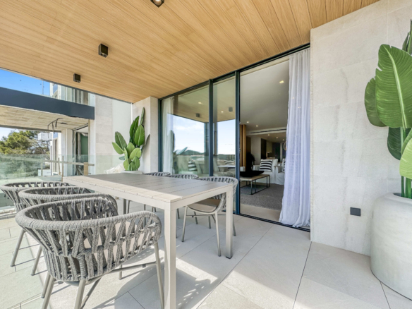 4 Bedroom Apartment in Santa Ponsa 22