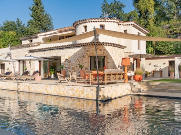 5 Bedroom Villa/House in Mougins 28