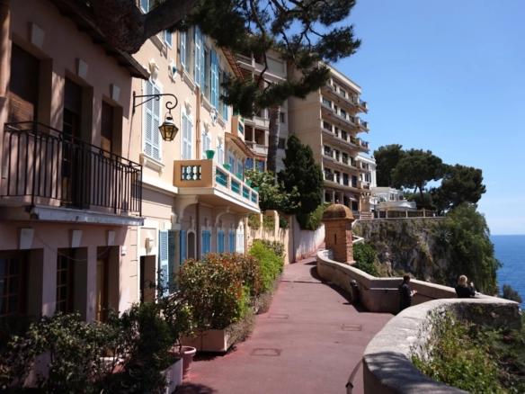 2 Bedroom Apartment in Monaco 22