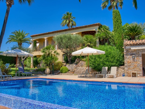 6 Bedroom Villa/House in Grimaud 10