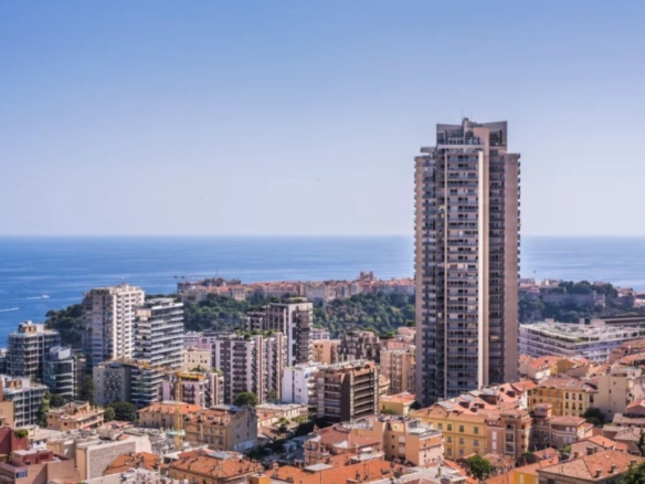 4 Bedroom Apartment in Beausoleil 14
