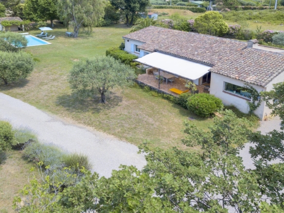 4 Bedroom Villa/House in Chateauneuf Grasse 4
