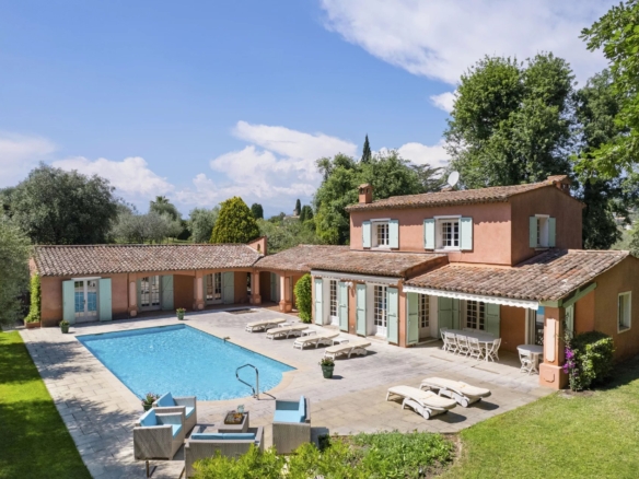 5 Bedroom Villa/House in Mougins 30