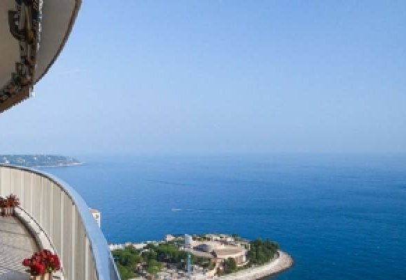 4 Bedroom Apartment in Monaco 34