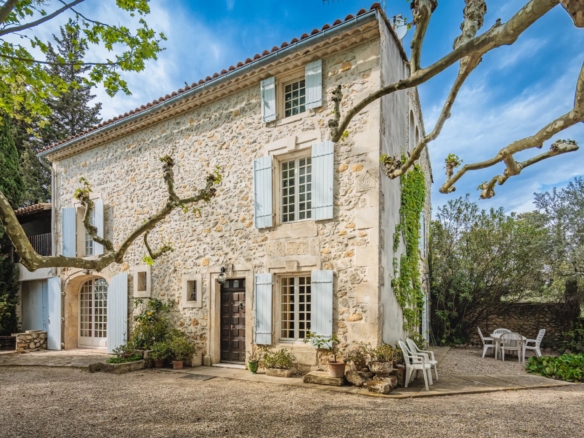 4 Bedroom Villa/House in Boulbon 30