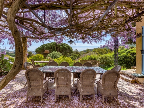 9 Bedroom Villa/House in Le Lavandou 26