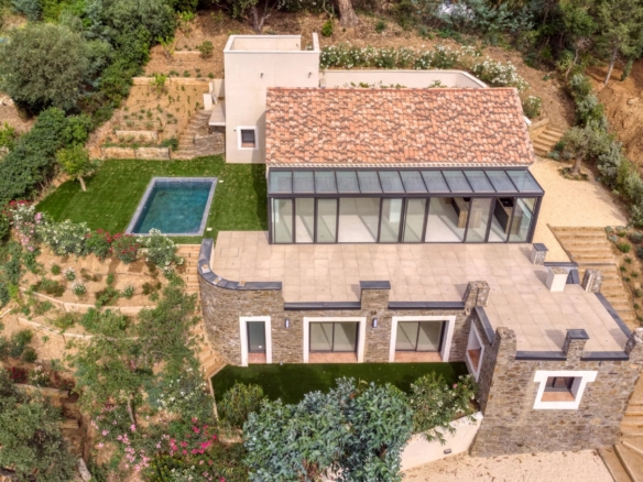 4 Bedroom Villa/House in La Croix Valmer 28
