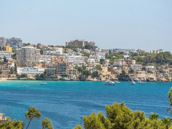 2 Bedroom Apartment in Cas Catalí  16