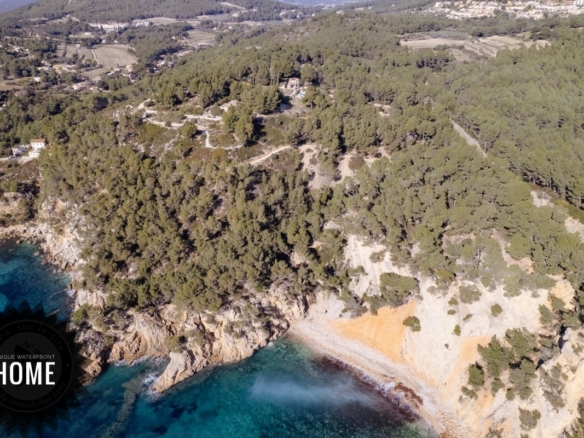 7 Bedroom Villa/House in St Cyr Sur Mer 32