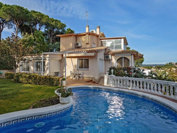 7 Bedroom Villa/House in Platja D’aro 32